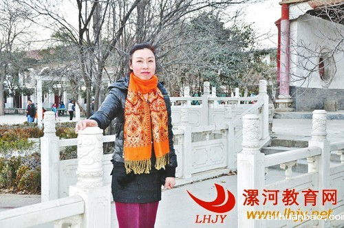 潜心育人桃李飘香——zzalhuanbao语文教师李健英侧记